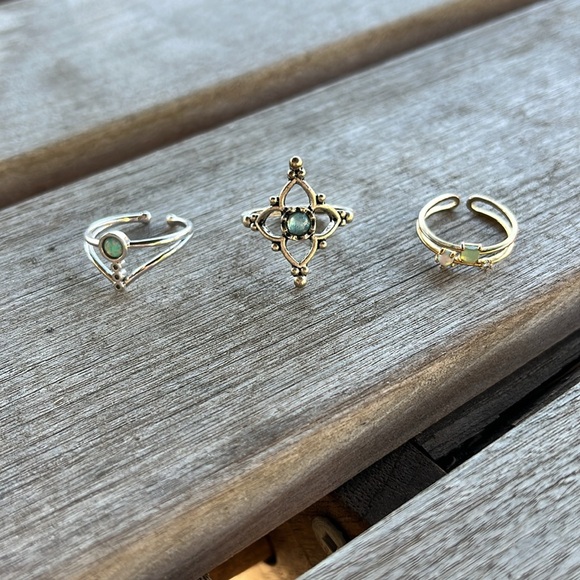 Three rings - Picture 2 of 5